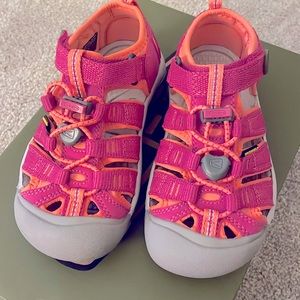 KEEN Waterproof Adjustable Sandals Toddler Girls Size 12